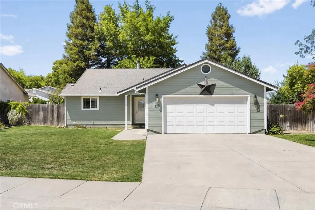 1015 Green Street, Willows, CA — listing photo 1