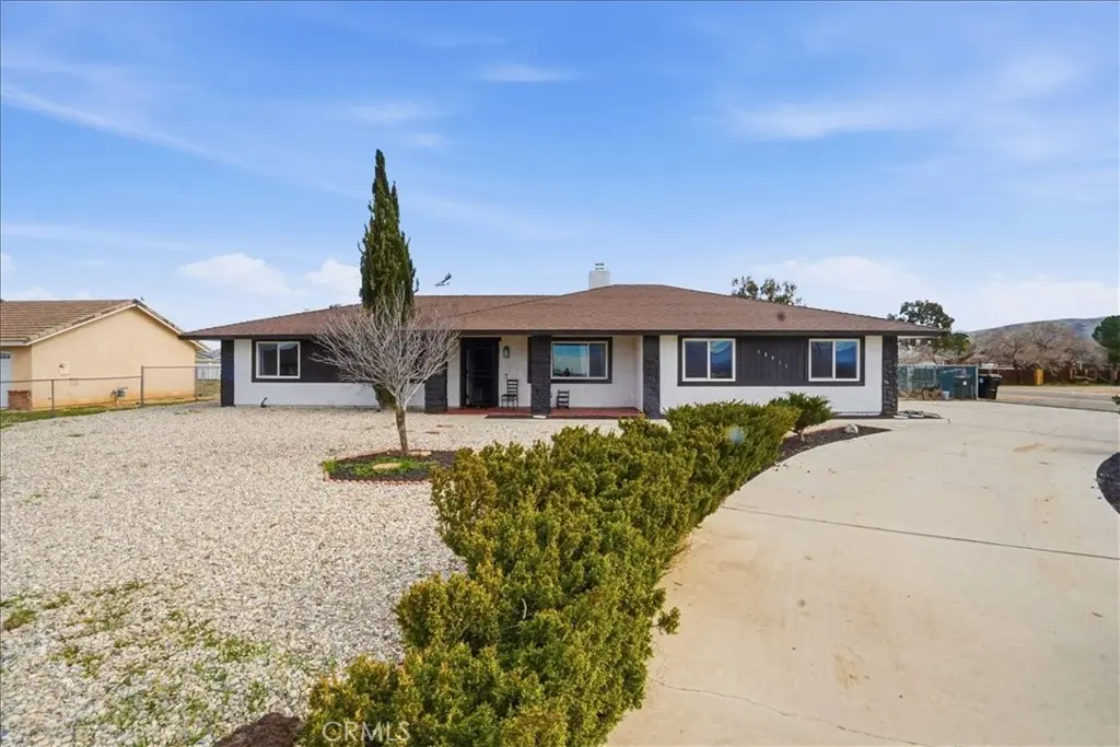 Single Family Residence for sale at 10911 Caribou Avenue, Apple Valley, CA featuring 3 beds and 2 baths