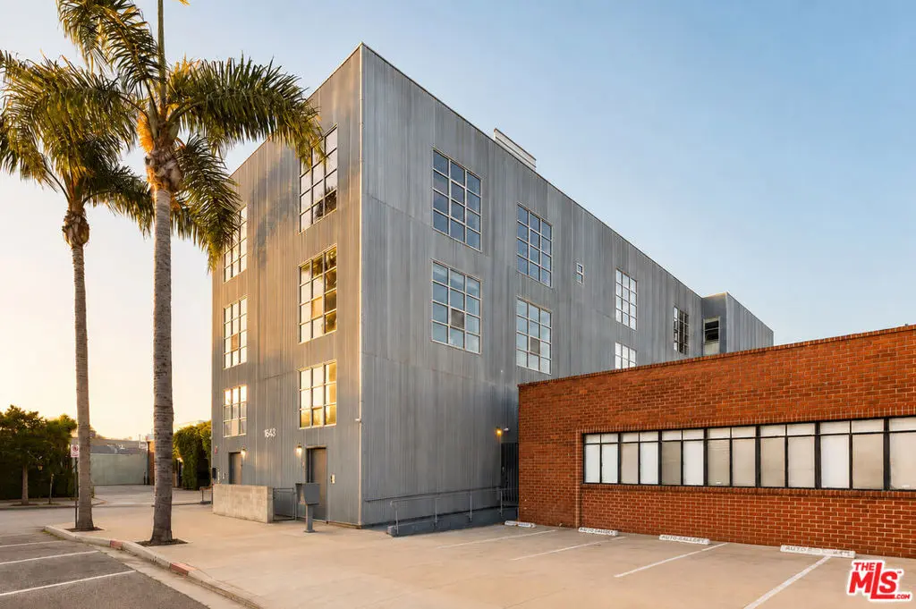 1643 12th Street 2, Santa Monica, CA — listing photo 1