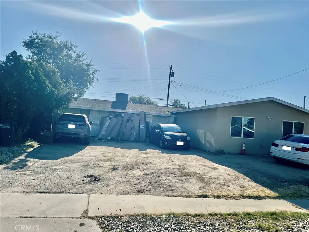 Triplex for sale at 38657 Lilacview, Palmdale, CA featuring 7 beds and 3 baths