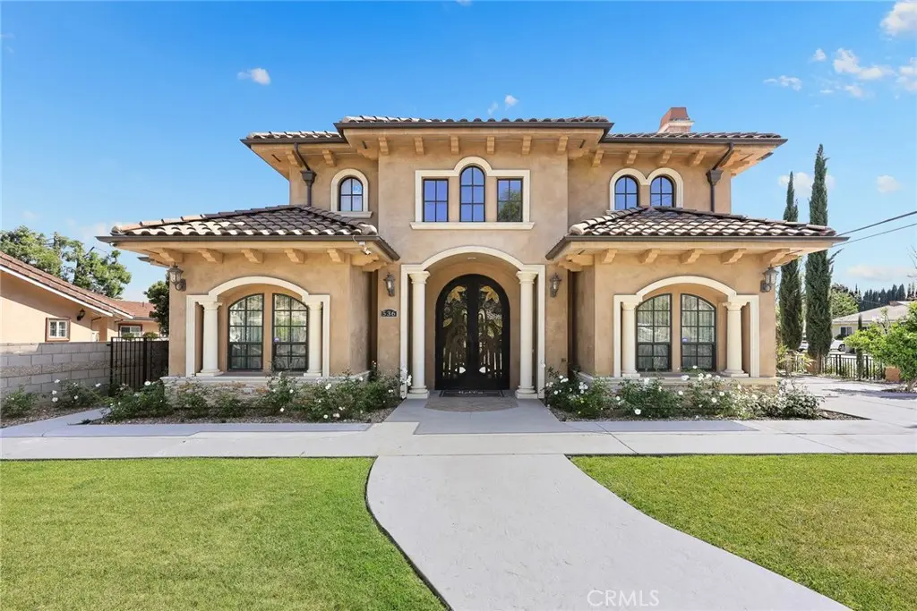 Residential Lease for rent at 536 W Camino Real, Arcadia, Los Angeles County, CA featuring 5 beds and 5 baths