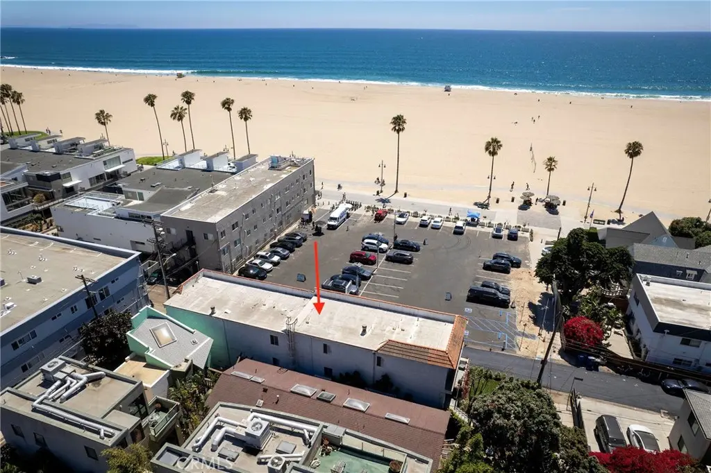 18 Sunset, Venice, CA — listing photo 1