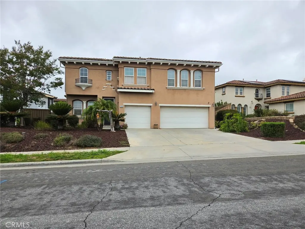 Single Family Residence for rent at 5530 Papagallo, Oceanside, CA featuring 4 beds and 3 baths