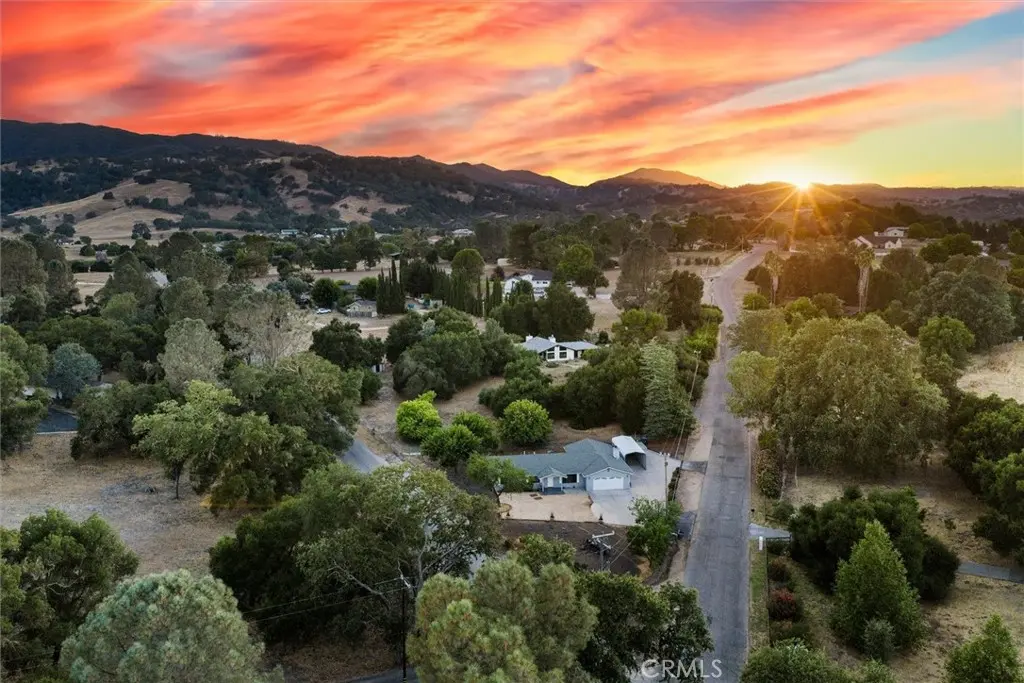 14740 Morningside Road, Atascadero, CA — listing photo 1