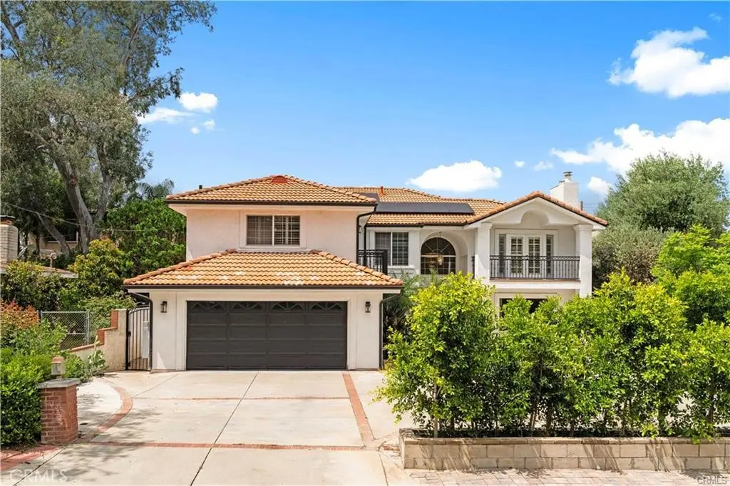 Single Family Residence for sale at 4751 Glen Ivy, La Verne, CA featuring 5 beds and 5 baths