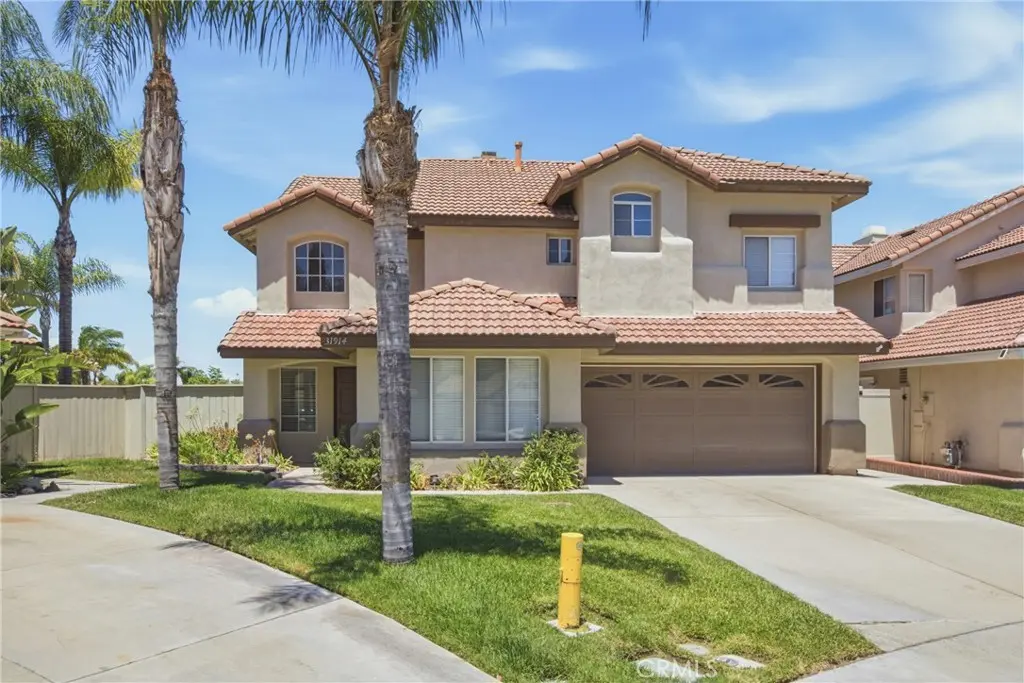 Single Family Residence for sale at 31914 Calle Tiara S, Temecula, CA featuring 4 beds and 3 baths