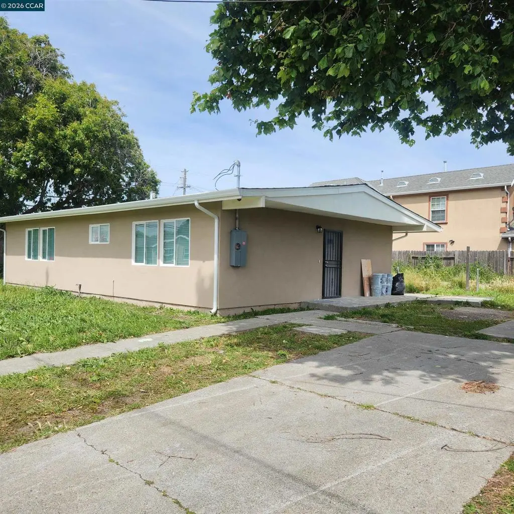 Single Family Residence for sale at 1744 4Th St, Richmond, CA featuring 4 beds and 2 baths