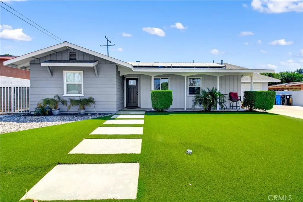 6831 Park Ave, Rialto, CA — listing photo 1
