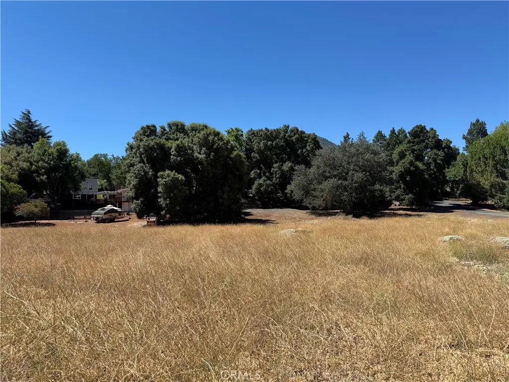 8280 Peninsula, Kelseyville, CA — listing photo 1