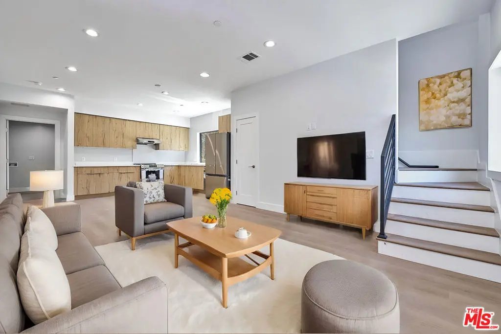 Single Family Residence for rent at 102 Marion Boulevard ADU, Fullerton, CA featuring 2 beds and 2 baths