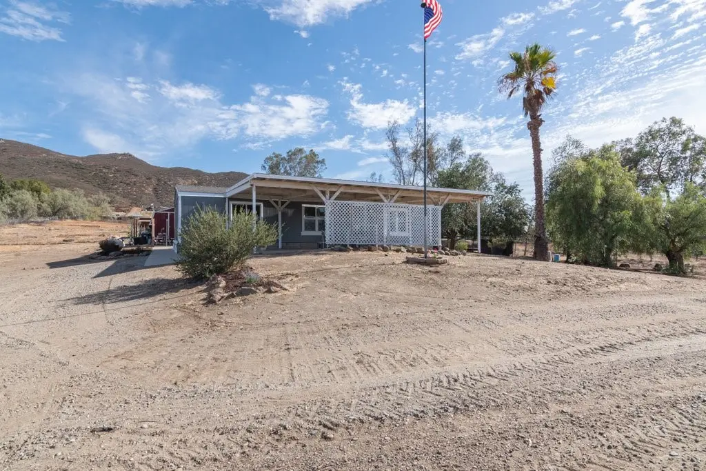 33900 Andy, Winchester, CA — listing photo 1