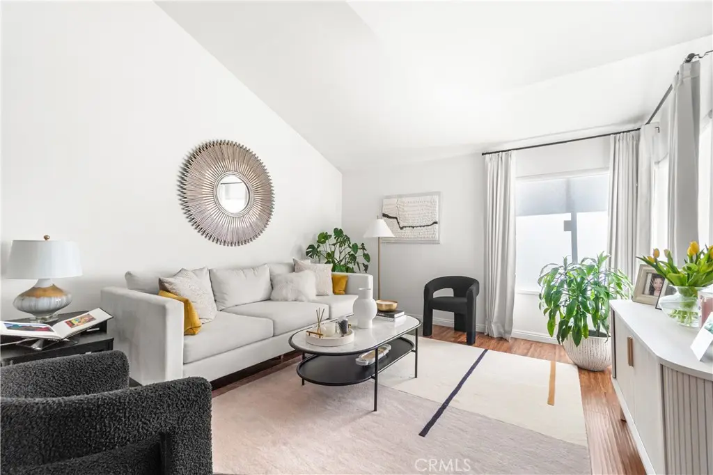 620 W Hyde Park 129, Inglewood, CA — listing photo 1