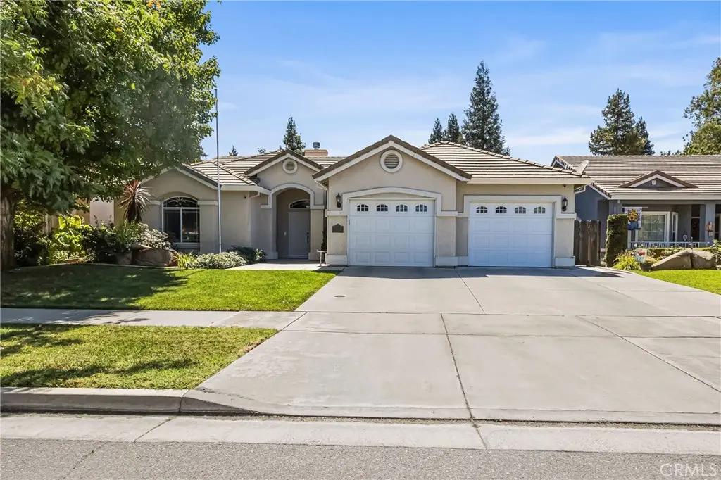 1338 Christopher, Merced, CA — listing photo 1
