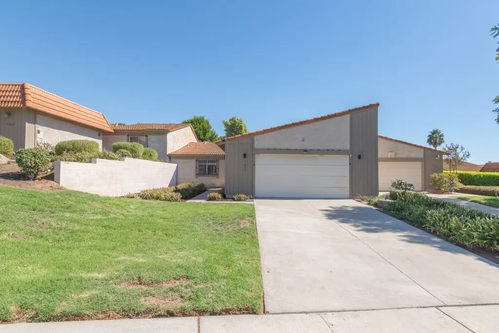 5655 Falling Leaf, Jurupa Valley, CA — listing photo 1
