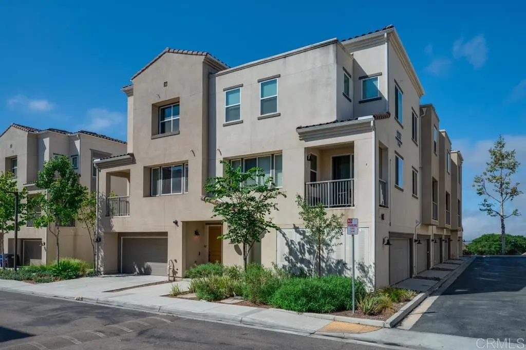 Condominium for sale at 1207 Paseo Seashore 82, San Diego, CA featuring 3 beds and 3 baths
