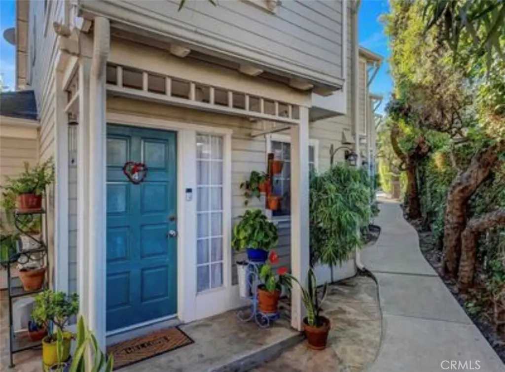 312 Ladera Street 4, Santa Barbara, CA — listing photo 1