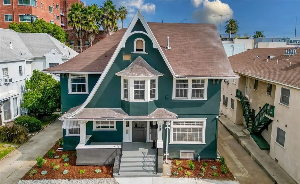 Apartment for sale at 1732 N Wilton Place, Los Angeles, CA
