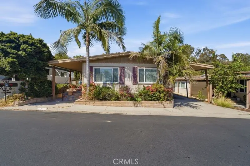 Manufactured In Park for sale at 27703 Ortega 8, San Juan Capistrano, CA featuring 2 beds and 2 baths