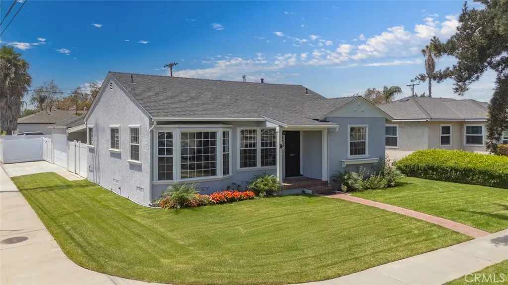 Single Family Residence for sale at 4703 N Bellflower Blvd, Long Beach, CA featuring 3 beds and 2 baths