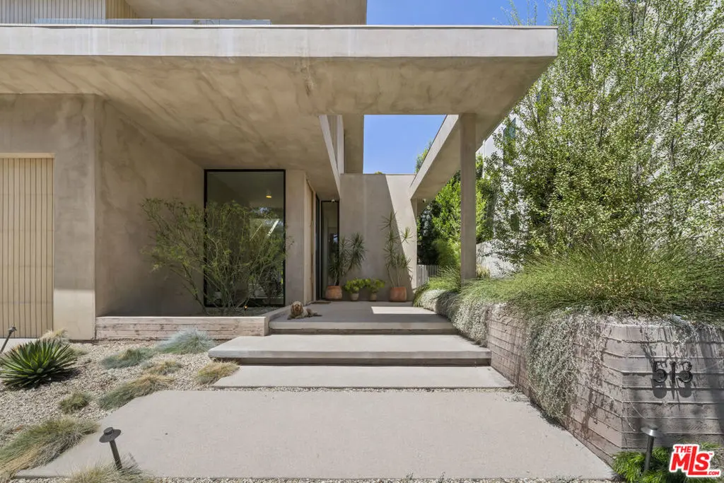 Single Family Residence for sale at 513 N Martel Avenue, Los Angeles, CA featuring 5 beds and 6 baths