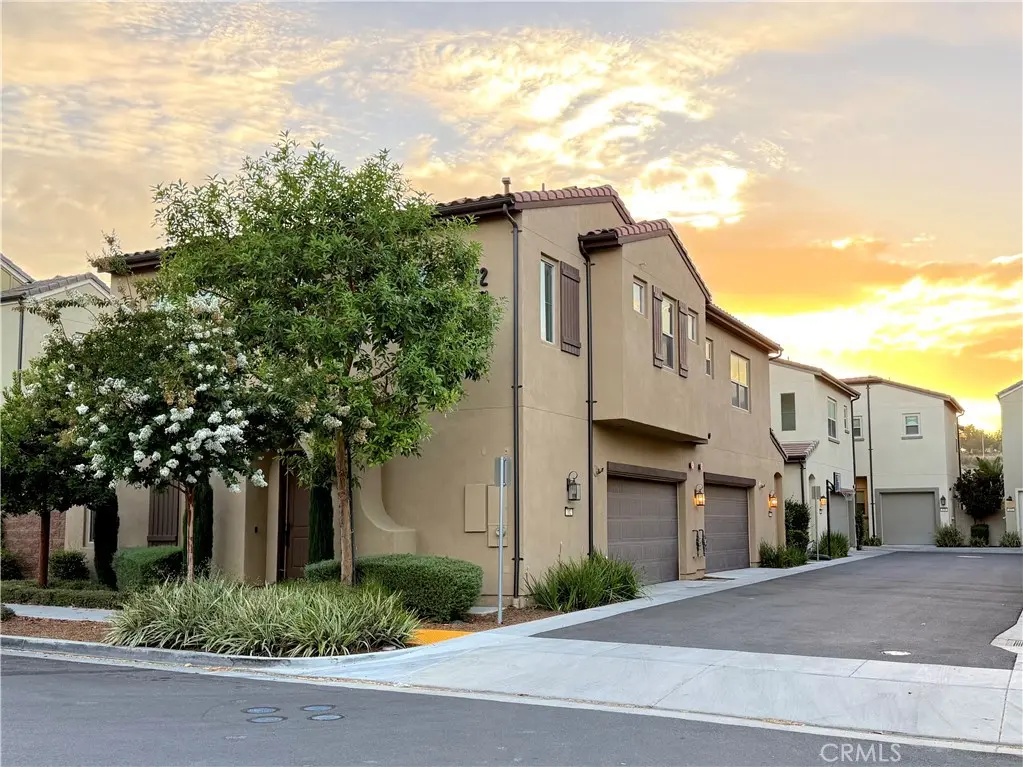 4172 Horvath 102, Corona, CA — listing photo 1