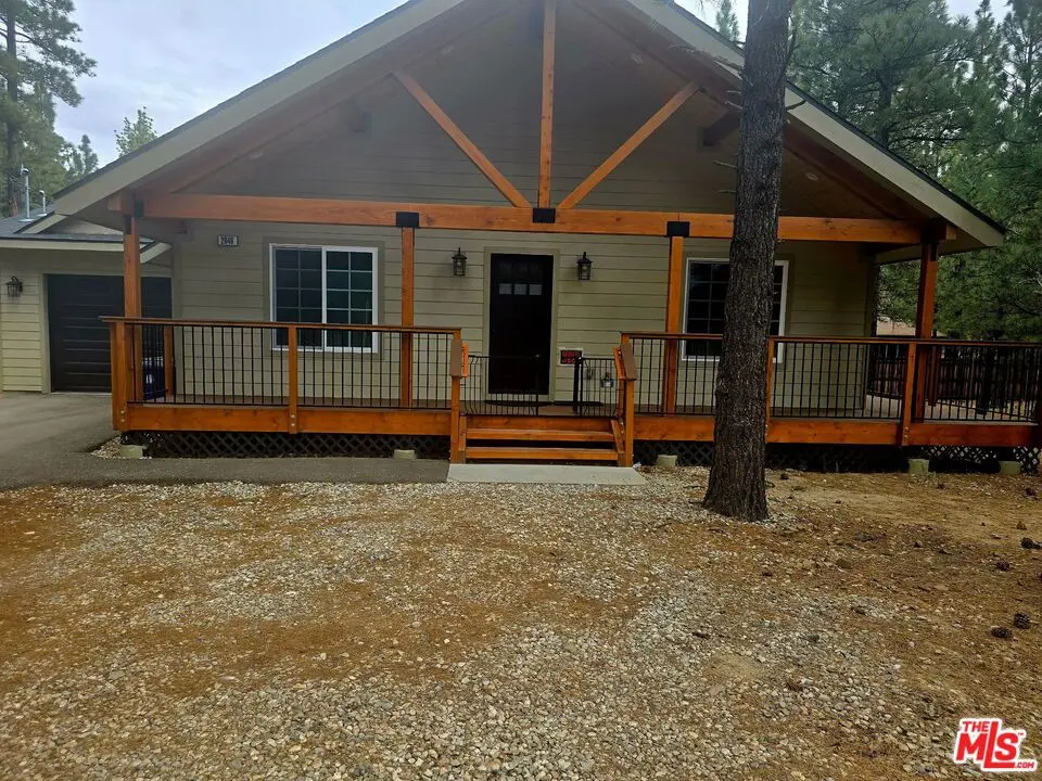 2049 Mahogany Lane, Big Bear City, CA — listing photo 1