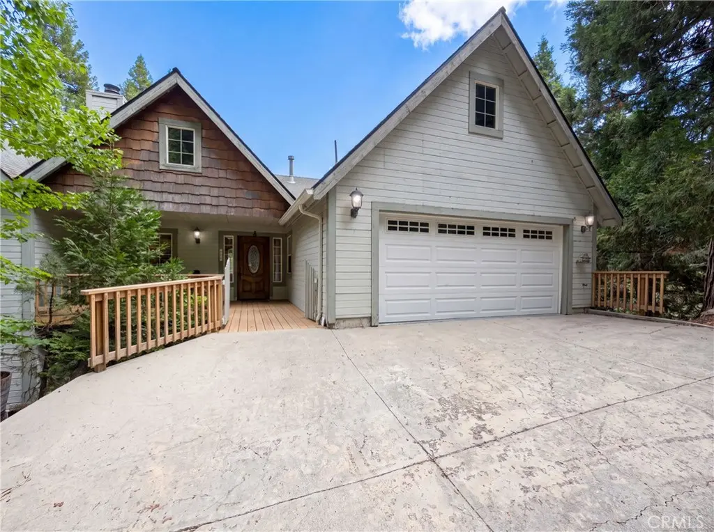 295 Fairway, Lake Arrowhead, CA — listing photo 1