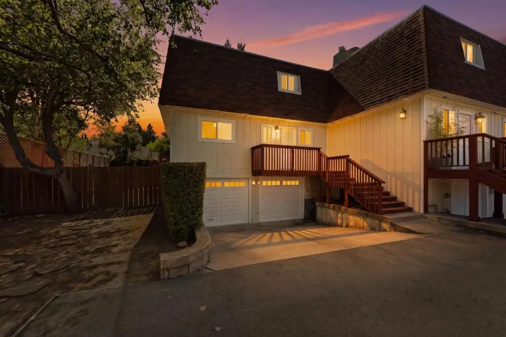 Townhouse for sale at 135 E Okeefe Street 4, Menlo Park, CA featuring 3 beds and 3 baths