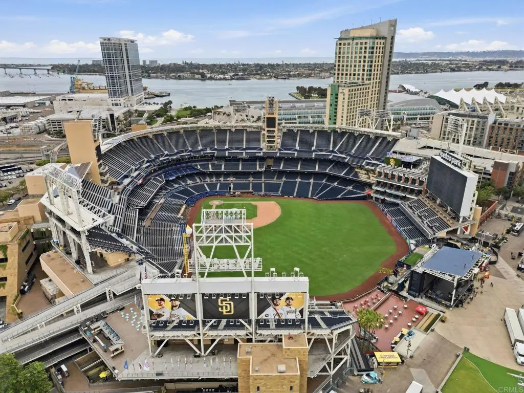 350 11th Avenue 621, San Diego, CA — listing photo 1