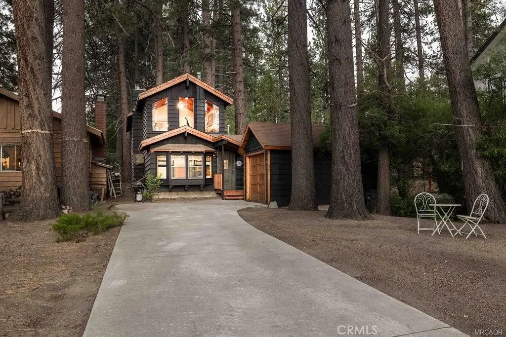 Single Family Residence for sale at 835 Jaybird Lane, Big Bear Lake, CA featuring 3 beds and 3 baths