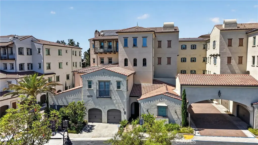 Condominium for sale at 8898 Los Coyotes Court 200, Buena Park, CA featuring 3 beds and 3 baths