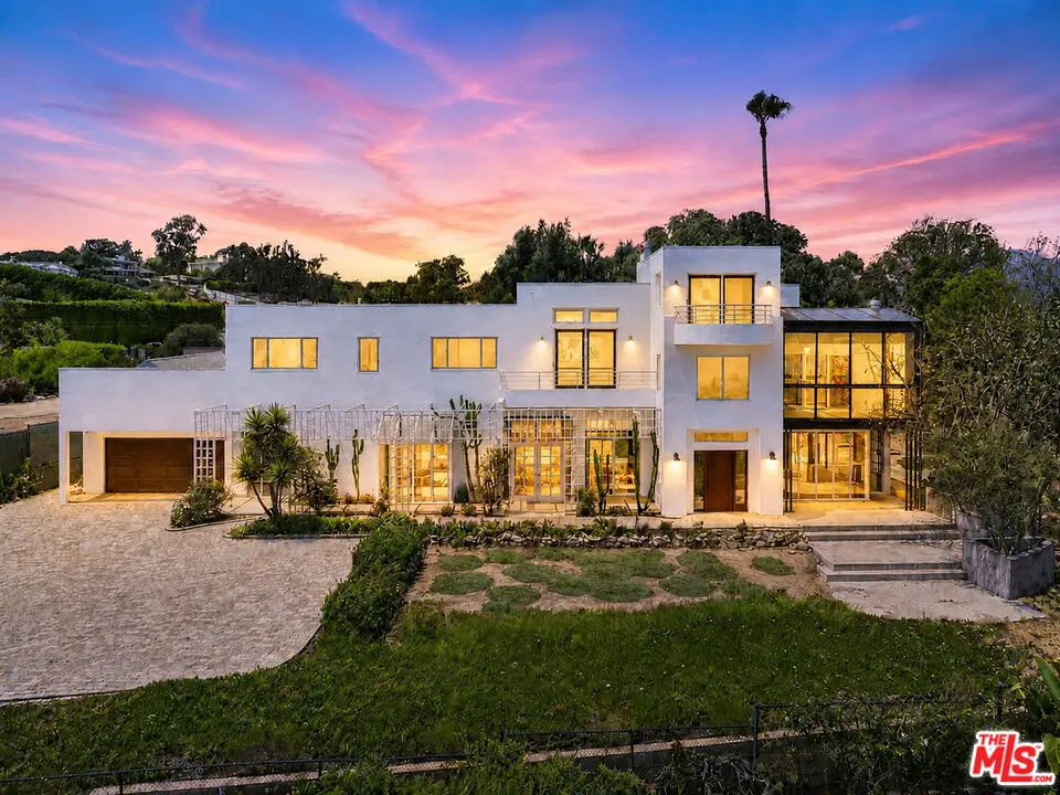 29035 Cliffside Drive, Malibu, CA — listing photo 1