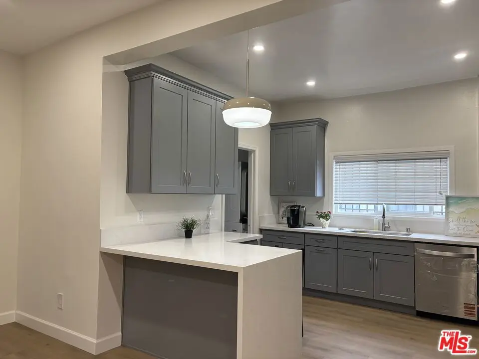 Residential Lease for rent at 915 S Grand View Street, Los Angeles, Los Angeles County, CA featuring 2 beds and 2 baths