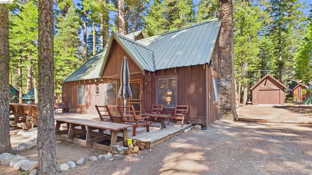 247 Meadowview, Pinecrest, CA — listing photo 1