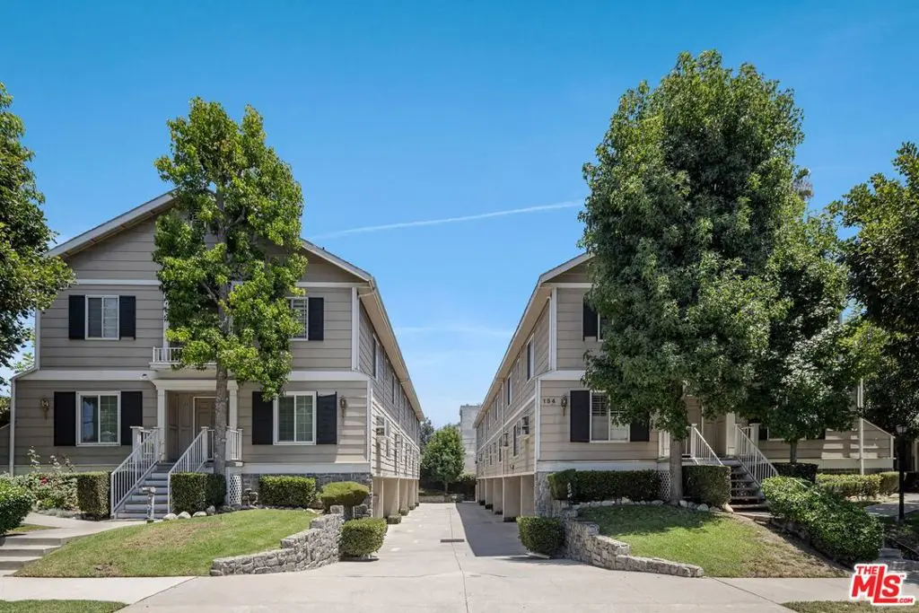 154 N Meridith Avenue 7, Pasadena, CA — listing photo 1