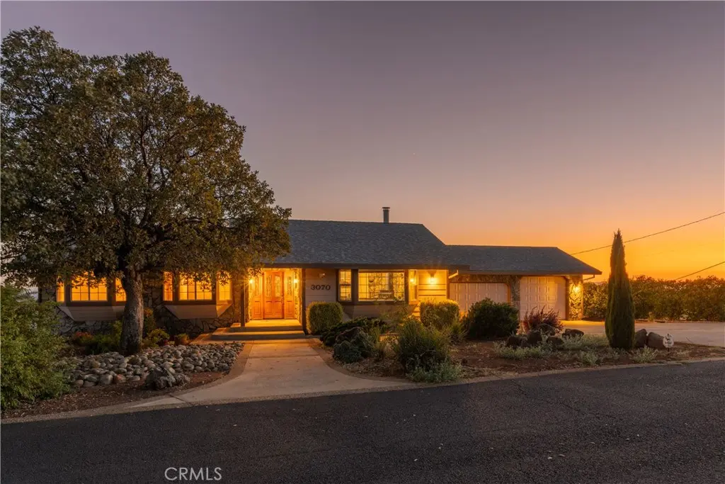 3070 Royal Meadow, Paradise, CA — listing photo 1