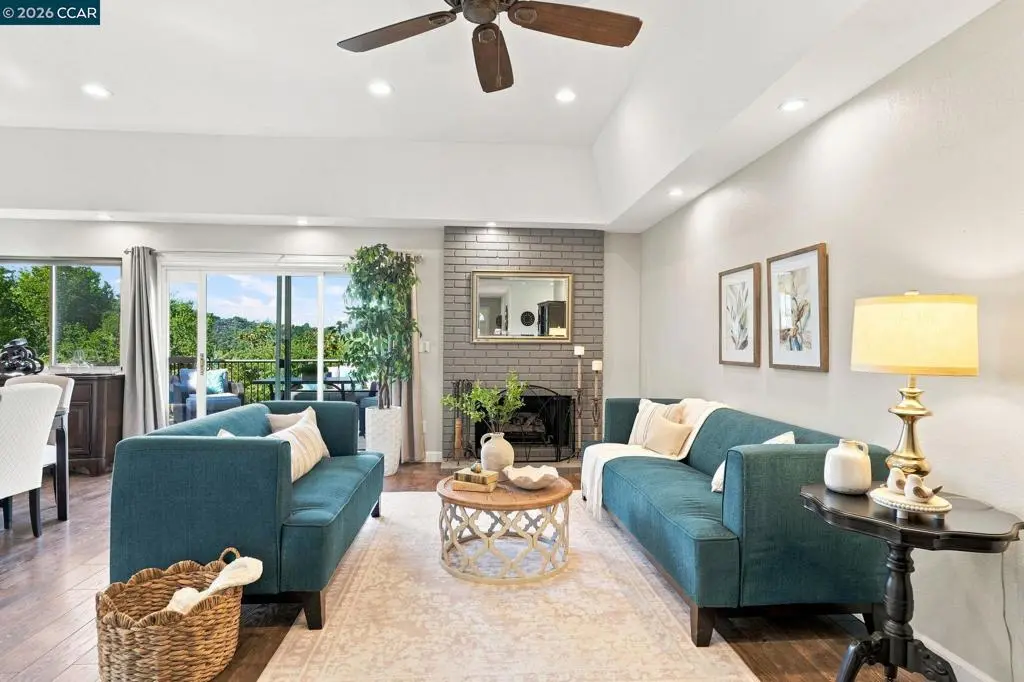 Single Family Residence for sale at 1461 Cortez Ct, Walnut Creek, CA featuring 3 beds and 3 baths