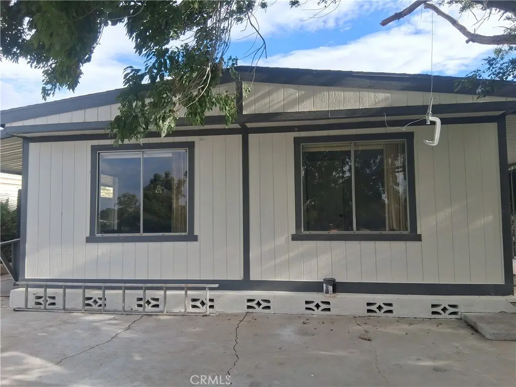 20683 Waalew Road B68, Apple Valley, CA — listing photo 1