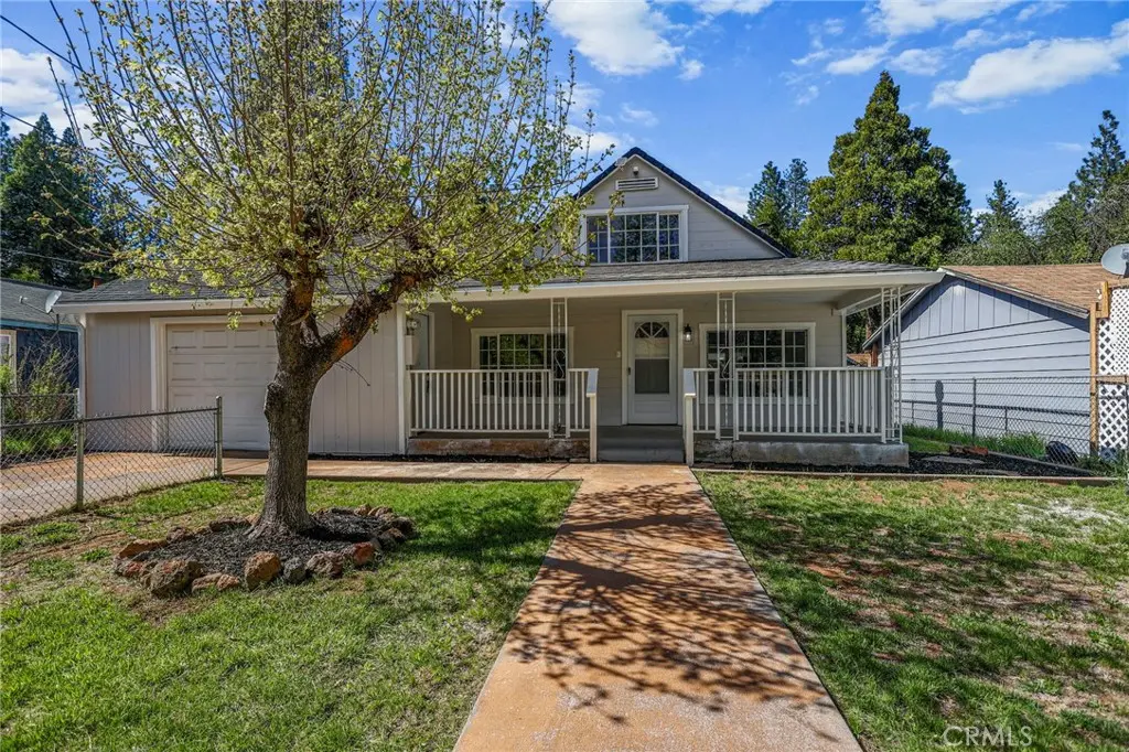 36770 Woods, Burney, CA — listing photo 1