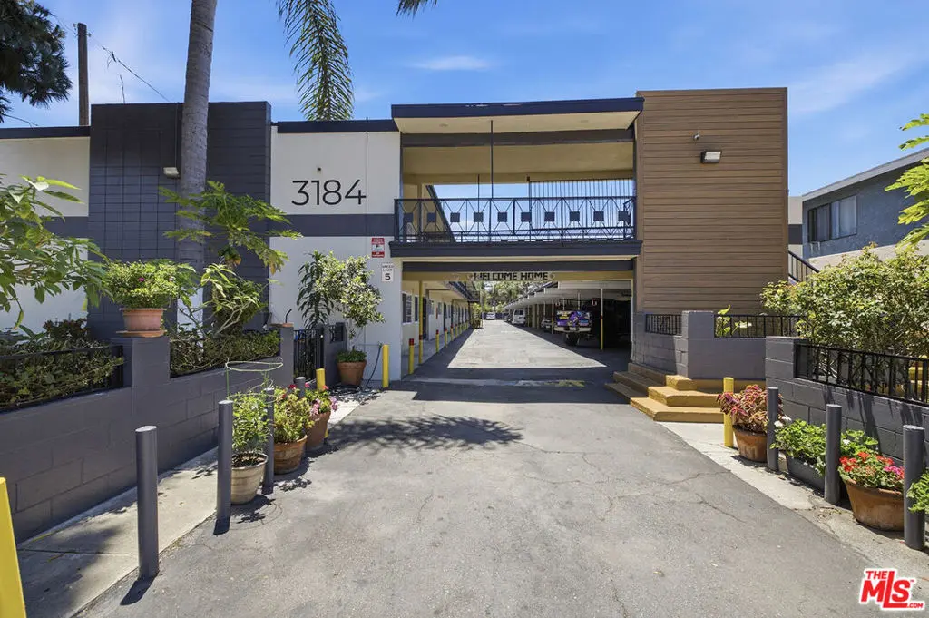 Residential Income for sale at 3184 El Segundo Boulevard, Lynwood, CA featuring 38 beds and 20 baths