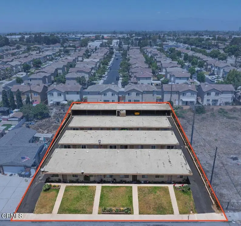 Residential Income for sale at 1525 W 9th Street, Oxnard, CA