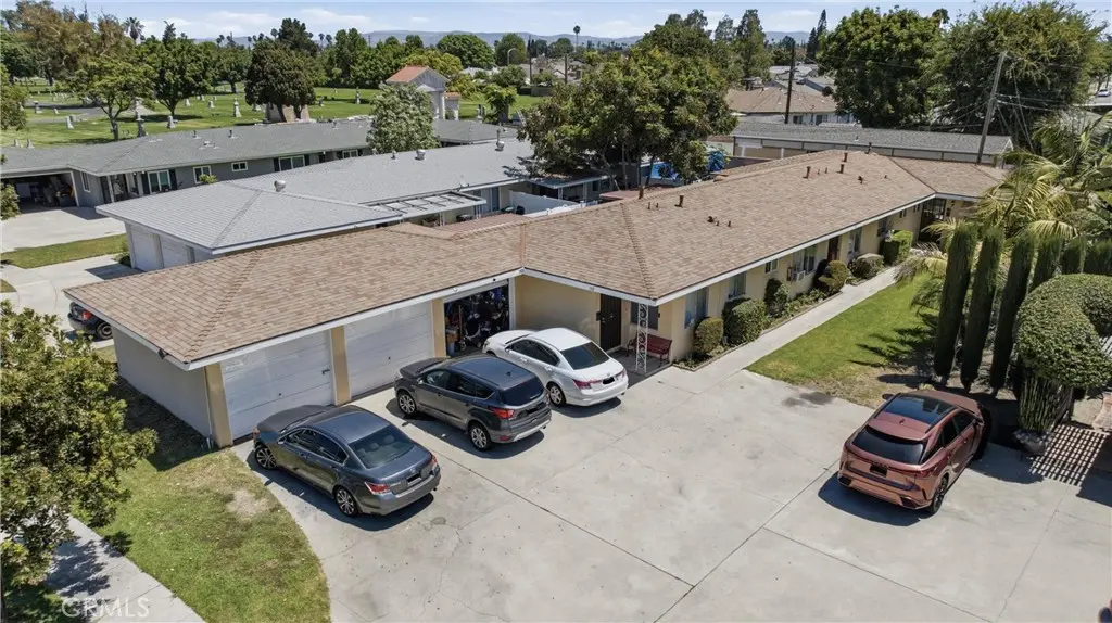 Triplex for sale at 142 N La Plaza, Anaheim, CA