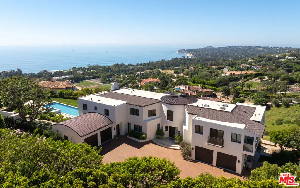27445 Winding Way, Malibu, CA — listing photo 1