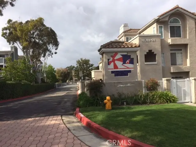 4591 Warner Avenue 203, Huntington Beach, CA — listing photo 1