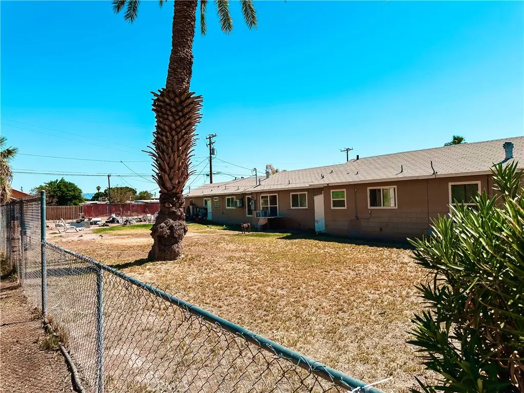Quadruplex for sale at 308 S Spring Street, Blythe, CA featuring 4 beds and 4 baths