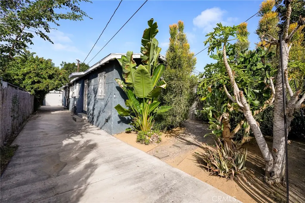 8917 Beach Street, Los Angeles, CA — listing photo 1