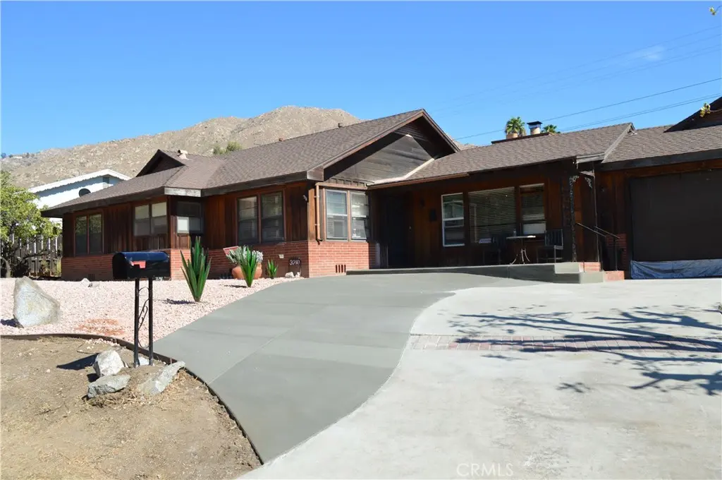 Single Family Residence for rent at 3210 Belvedere, Riverside, CA featuring 4 beds and 2 baths