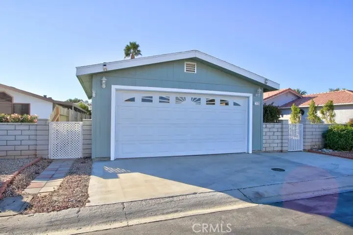 Manufactured On Land for sale at 81641 Avenue 48 70, Indio, CA featuring 3 beds and 2 baths