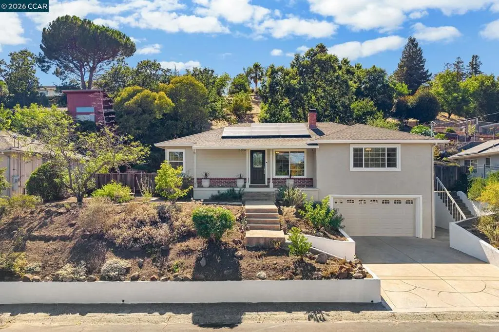 Single Family Residence for sale at 1277 Juanita Dr, Lafayette, CA featuring 4 beds and 2 baths