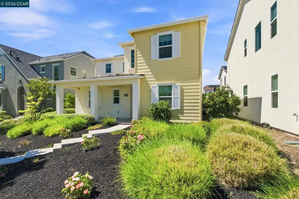 Single Family Residence for sale at 3000 Granger St, Tracy, CA featuring 4 beds and 4 baths
